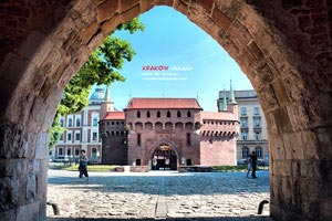 欧冠半决赛次回合，关键之战拉开帷幕